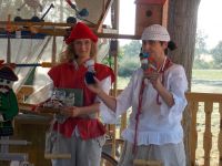 Przedstawienie Teatru Małe Mi pt. „Fintikluszki – Folkowe Okruszki”